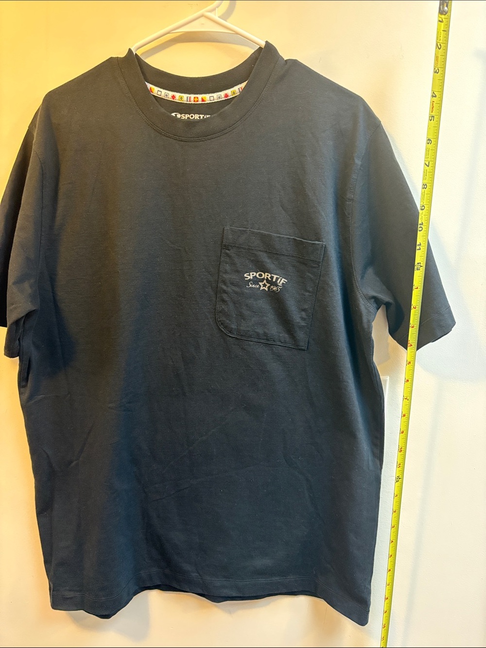Sportif Short-Sleeve Pocket Tee in Black This shirt is very thick and heavy duty